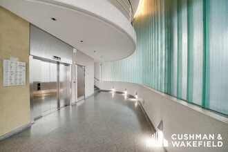 Bureau dans Paris à louer Photo intérieure- Image 2 de 13