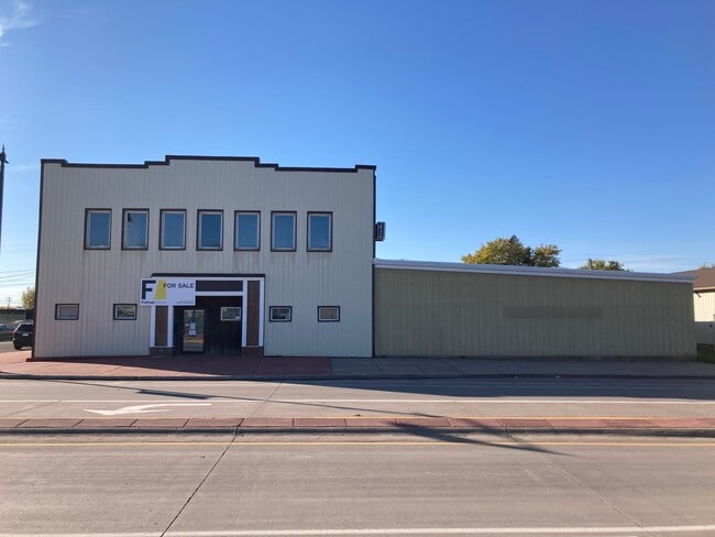 Plus de détails pour 429-431 Tower Ave, Superior, WI - Industriel à vendre