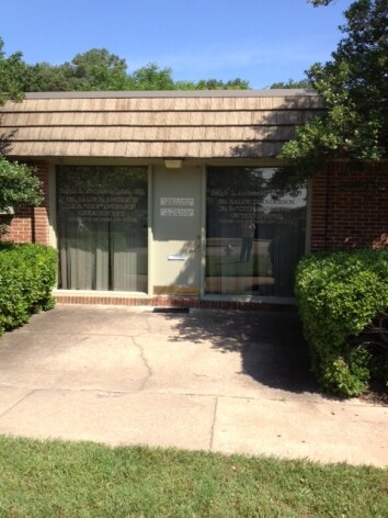 7834 Forest Hill Ave, Richmond, VA à vendre - Photo du bâtiment - Image 2 de 16