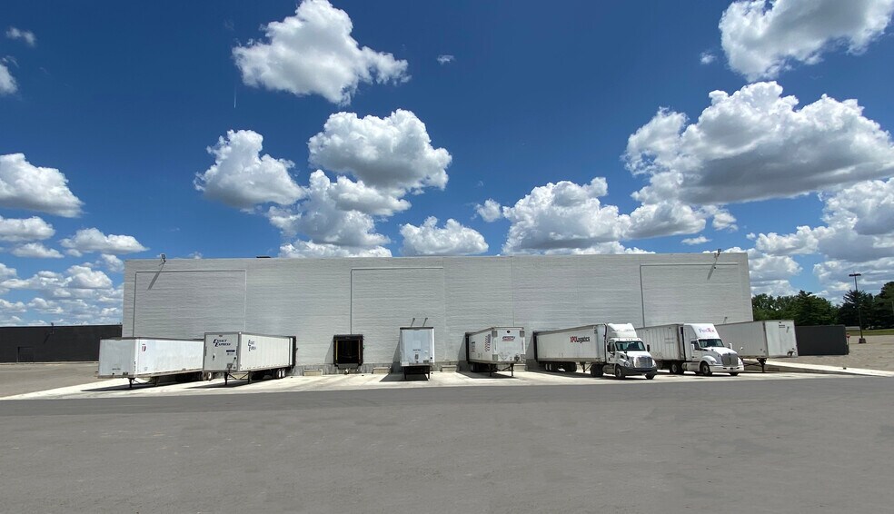 1475 Upper Valley Pike, Springfield, OH à louer - Photo du bâtiment - Image 3 de 20