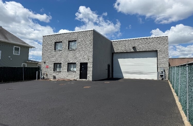 99 Maple Pl, Freeport, NY for sale Building Photo- Image 1 of 5