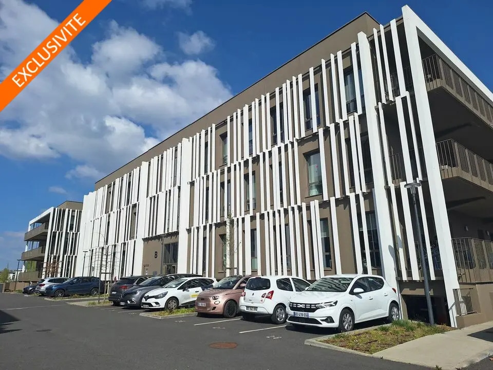 Office in Bruges for lease Building Photo- Image 1 of 8