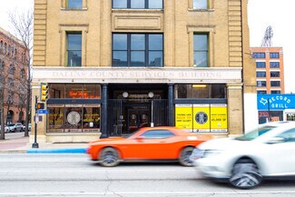 Plus de détails pour 601 Elm St, Dallas, TX - Bureau à vendre
