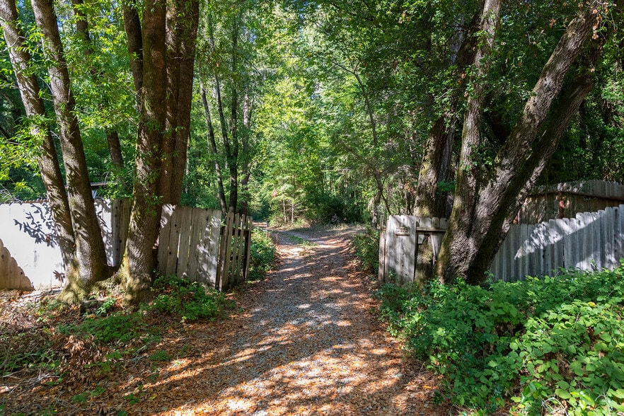 2372 McKenzie Creek rd, Scotts Valley, CA for sale - Building Photo - Image 2 of 54