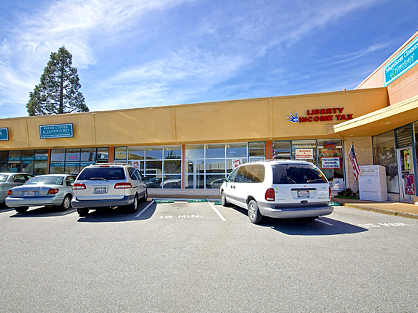 975 Grand Ave, San Rafael, CA for lease Building Photo- Image 1 of 3