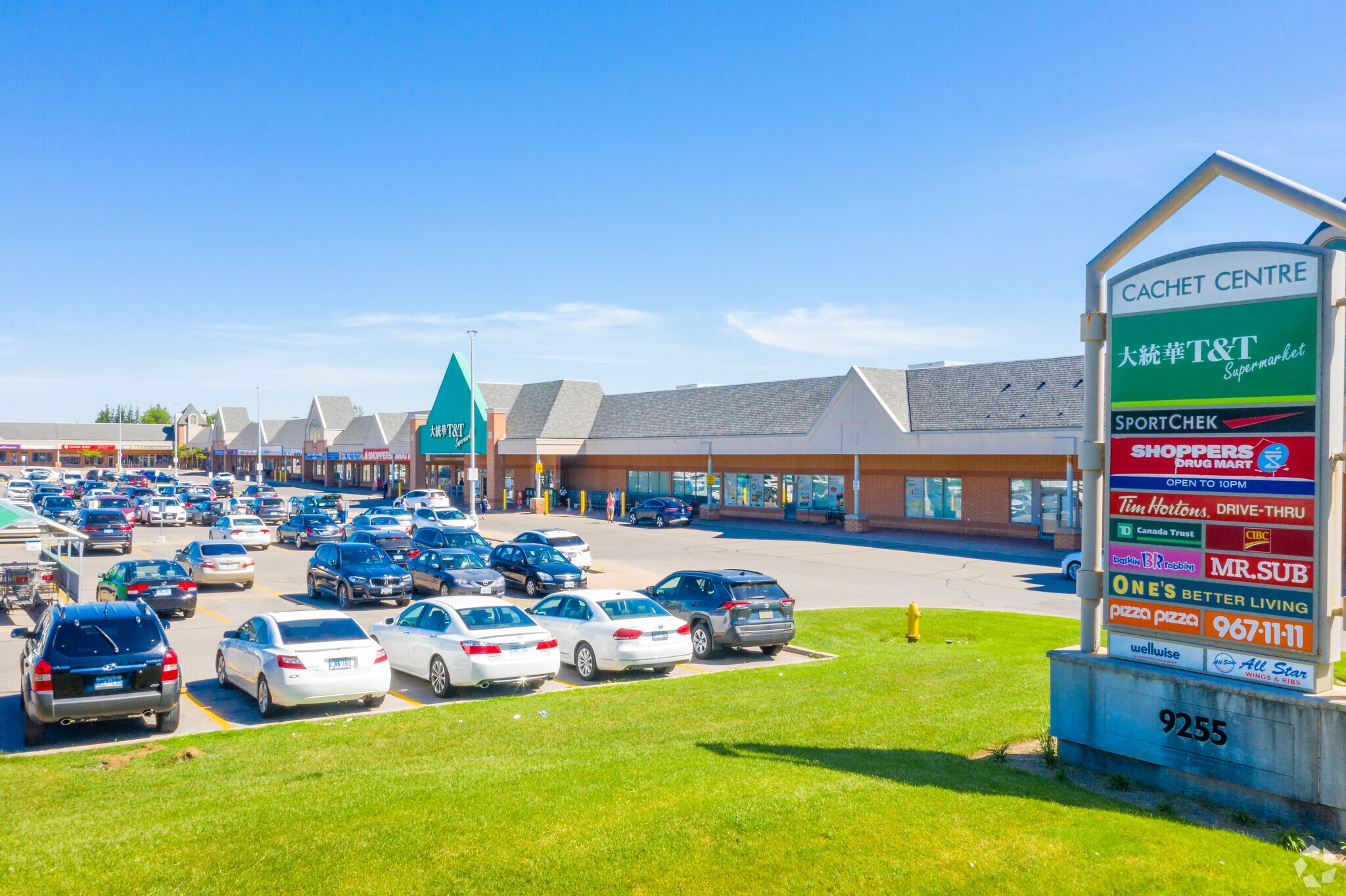 9251-9255 Woodbine Ave, Markham, ON for lease Primary Photo- Image 1 of 8