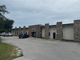 Plus de détails pour 3885 Mercantile Ave, Naples, FL - Industriel à vendre
