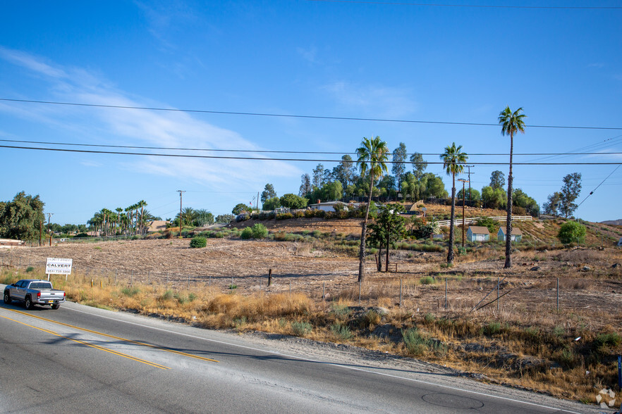 19980 Temescal Canyon Rd, Corona, CA for sale - Building Photo - Image 1 of 1