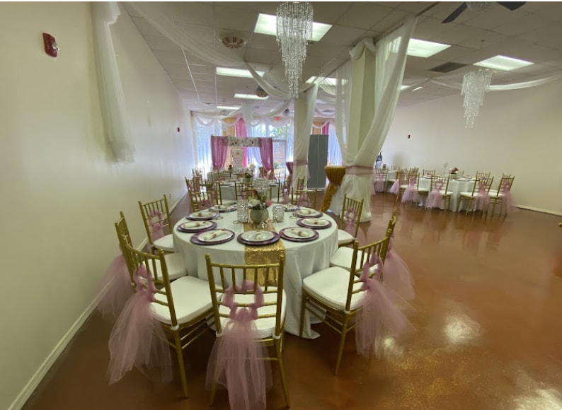 6972 Main St, Lithonia, GA à louer - Photo du bâtiment - Image 2 de 15