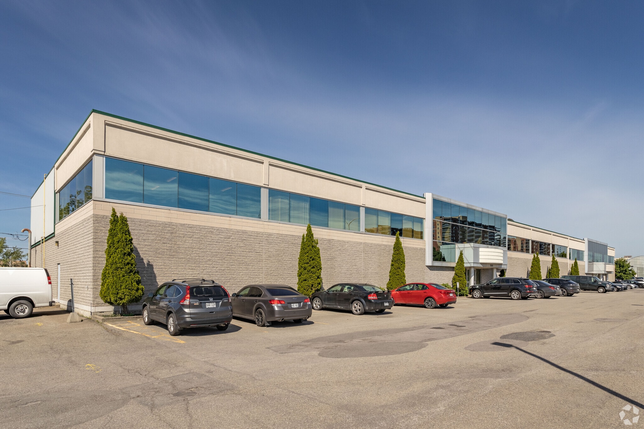 1800-1830 Boul Chomedey, Laval, QC for sale Primary Photo- Image 1 of 1