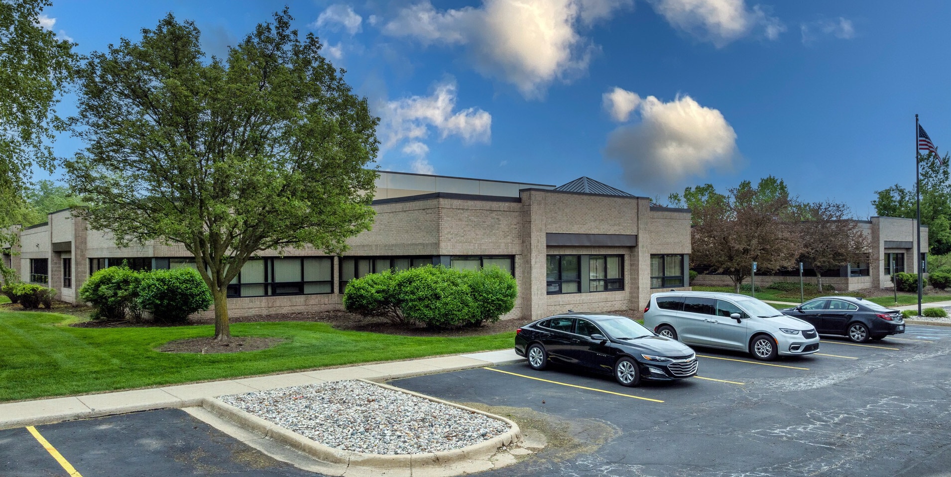4440 Hagadorn Rd, Okemos, MI for lease Interior Photo- Image 1 of 5