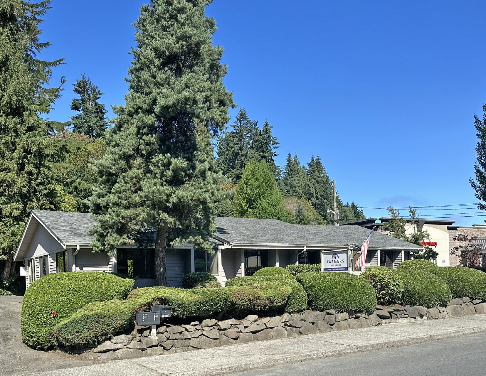 23106 100th Ave W, Edmonds, WA for sale Building Photo- Image 1 of 8