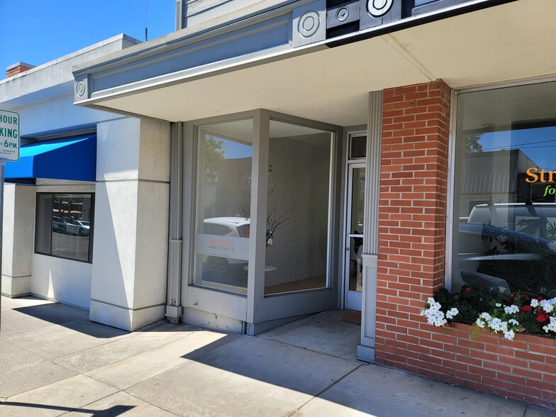 135 Matheson St, Healdsburg, CA for lease - Building Photo - Image 3 of 8