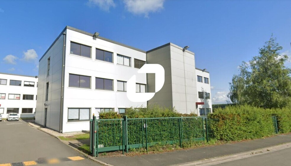 463 Rue Des Clauwiers, Seclin à louer - Photo du bâtiment - Image 1 de 9