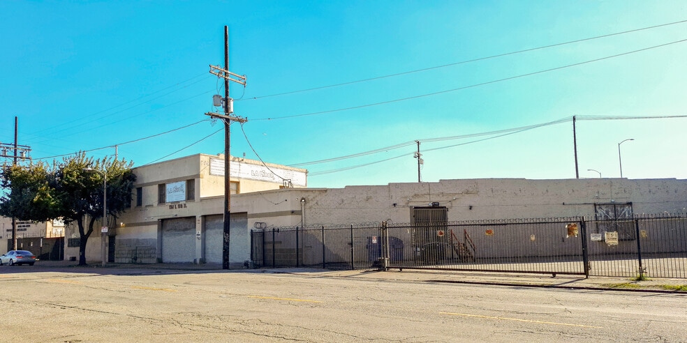 1760 E 15th St, Los Angeles, CA for sale - Building Photo - Image 1 of 6