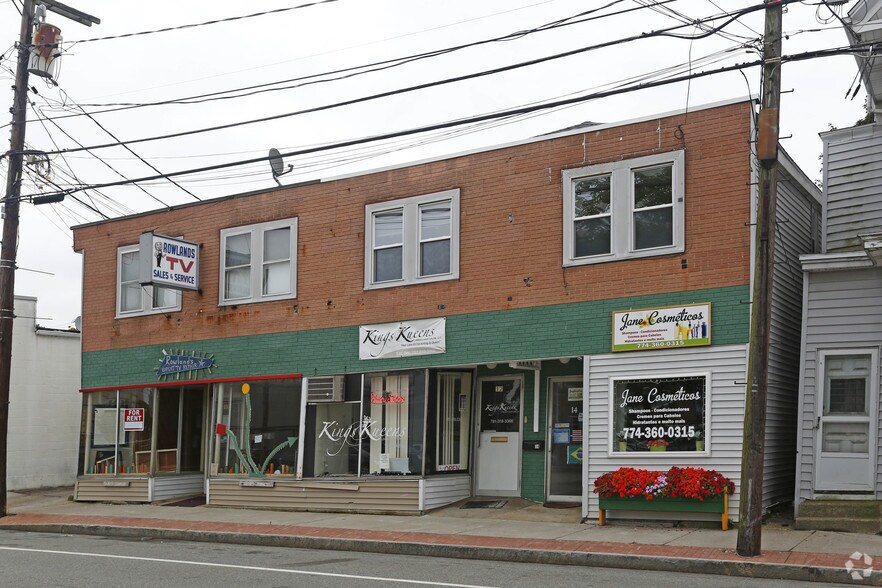 10-14 Wyman St, Stoughton, MA à vendre - Photo du bâtiment - Image 2 de 3