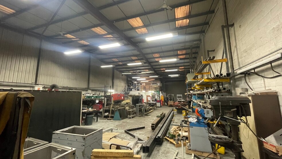 Unit 3, 20a Hawkes Drive, Heathcote Industrial Estate, Warwick à vendre - Photo du bâtiment - Image 3 de 8