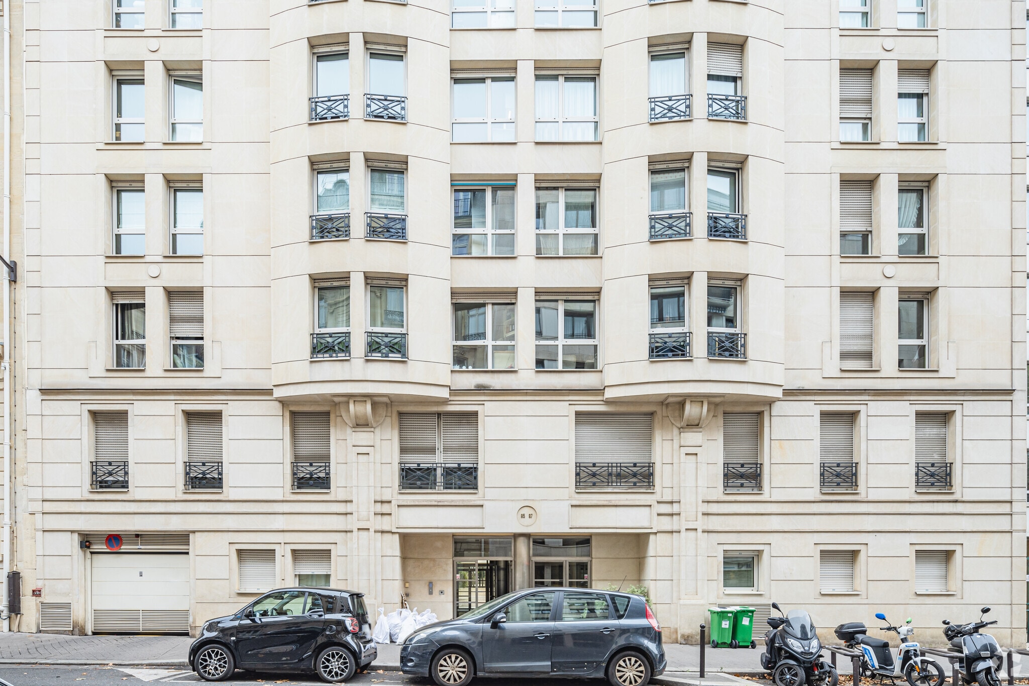 85 Rue De Tocqueville, Paris for lease Building Photo- Image 1 of 10