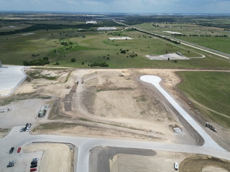 167 Lion Ct, Rhome, TX à vendre - Photo du bâtiment - Image 3 de 10