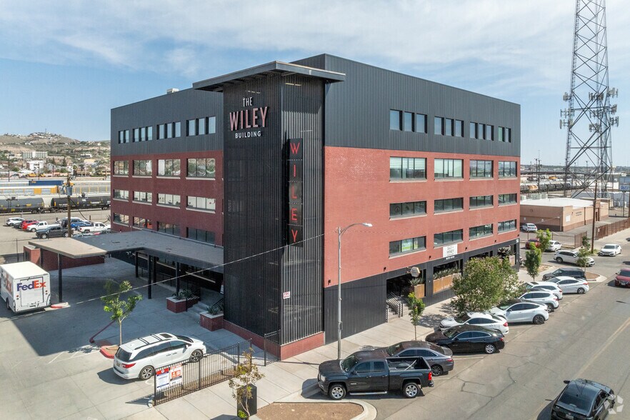 1125 Texas Ave, El Paso, TX à vendre - Photo principale - Image 1 de 50