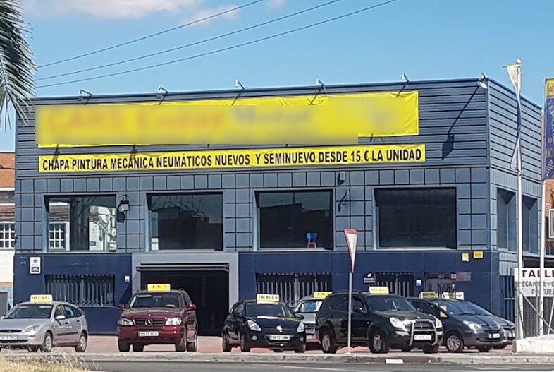 Commerce de détail dans Humanes de Madrid, Madrid à louer - Photo du bâtiment - Image 1 de 1