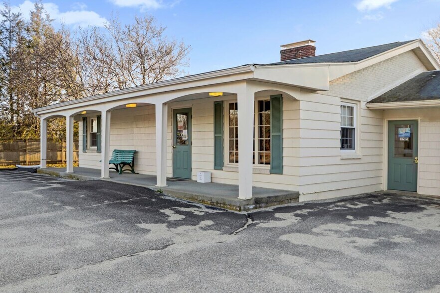 91 River Rd, Lisbon, CT à vendre - Photo du bâtiment - Image 3 de 3