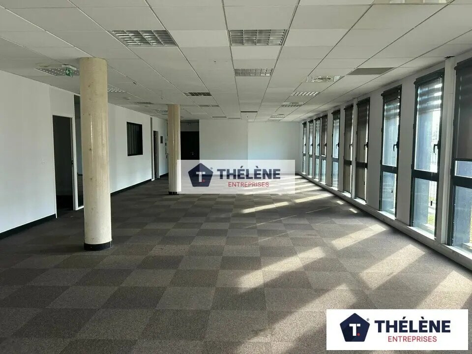 Office in Montpellier for lease Interior Photo- Image 1 of 5