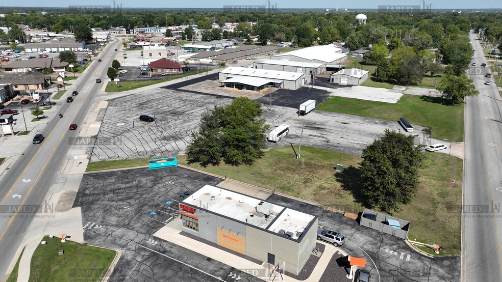 Grand Ave and Fairlawn Ave, Carthage, MO for lease - Building Photo - Image 2 of 10
