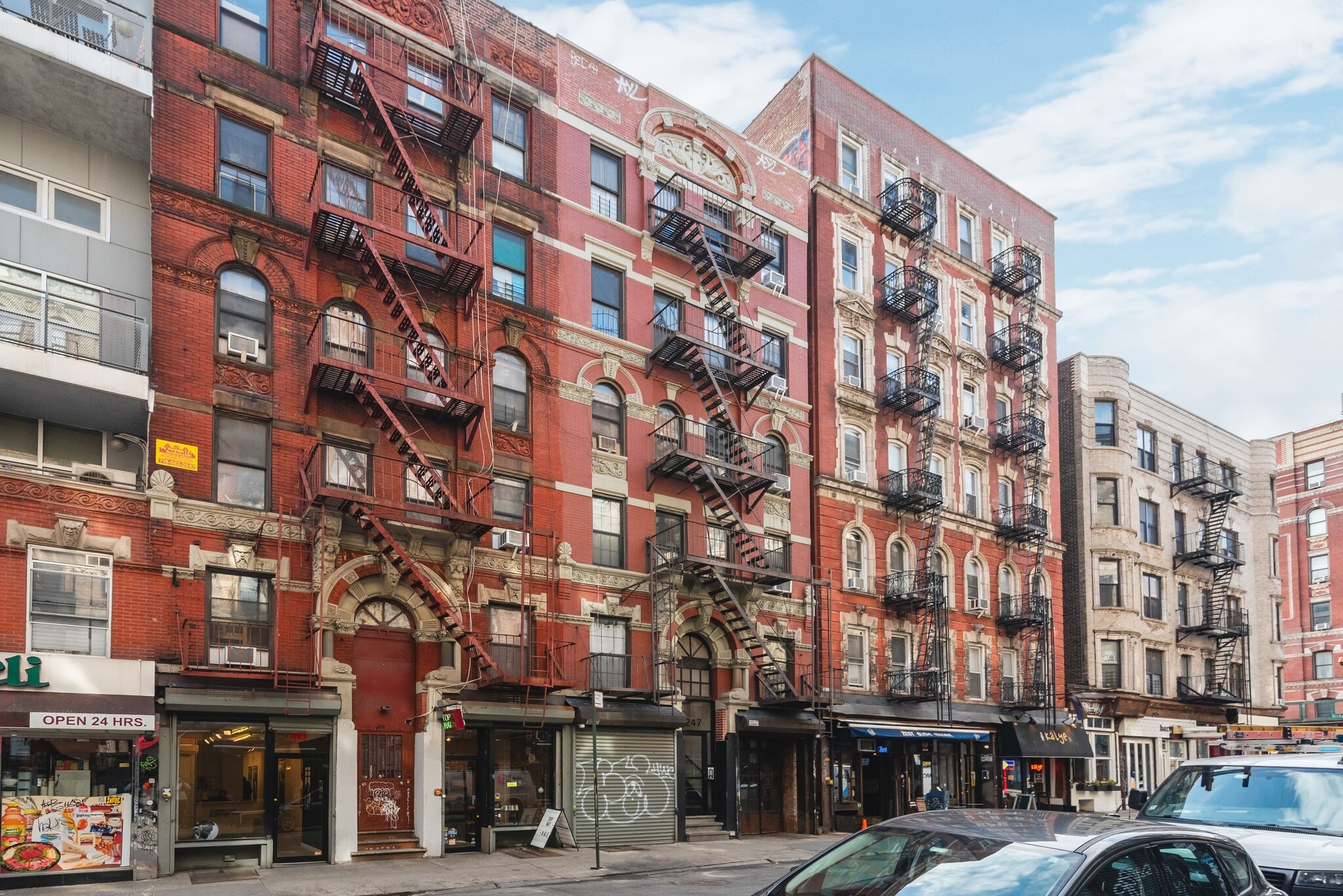 247 Broome St, New York, NY for sale Primary Photo- Image 1 of 13