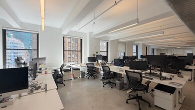 9 Times Sq, New York, NY for lease Interior Photo- Image 2 of 14
