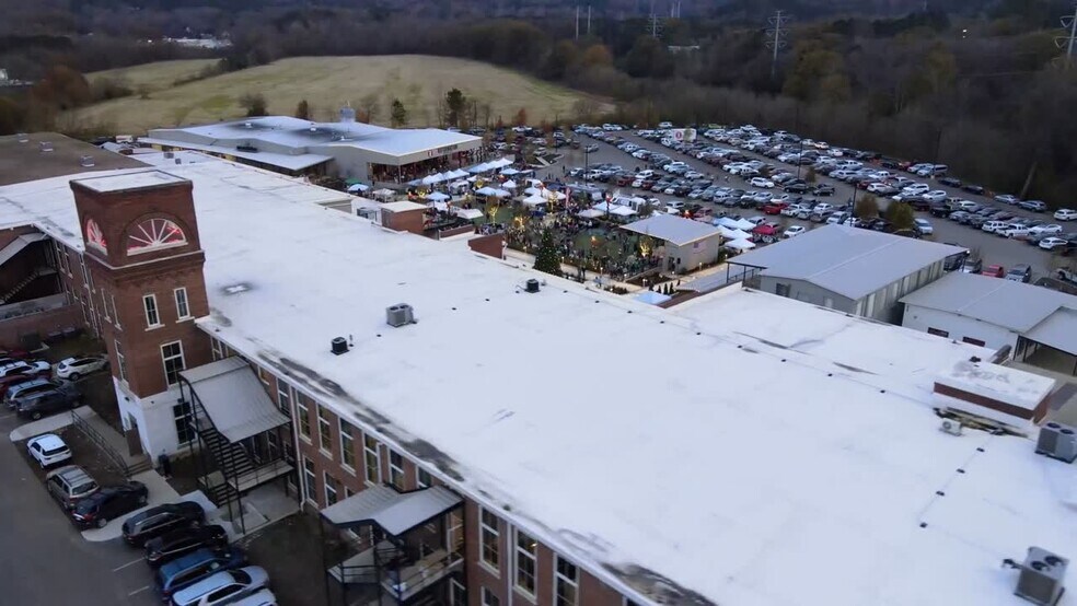 225 Reformation Pky, Canton, GA à louer - Vidéo sur l’inscription commerciale - Image 2 de 8