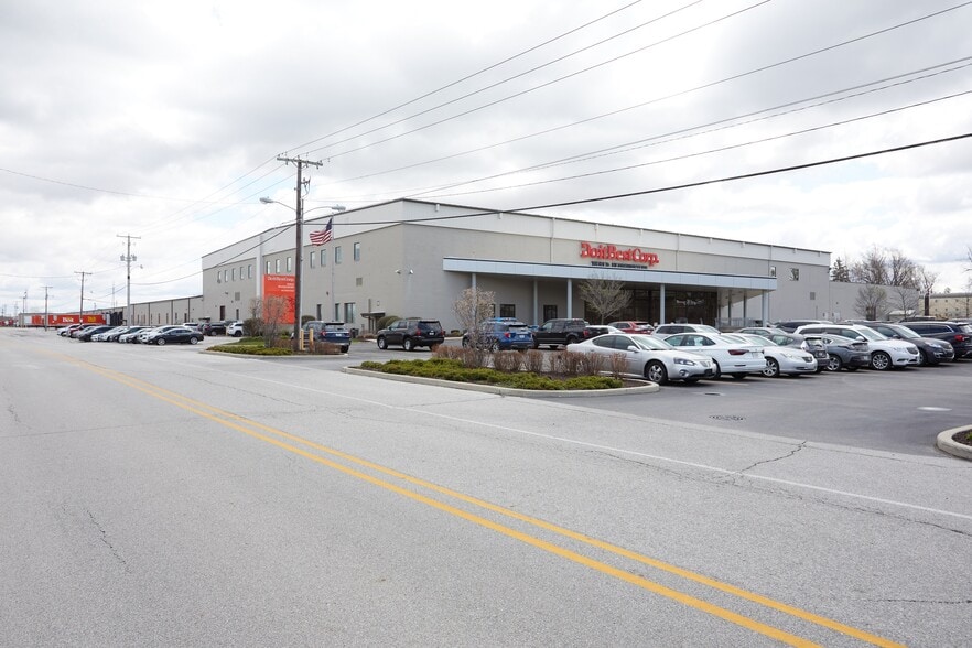 6502 Nelson Rd, Fort Wayne, IN for lease - Building Photo - Image 1 of 6