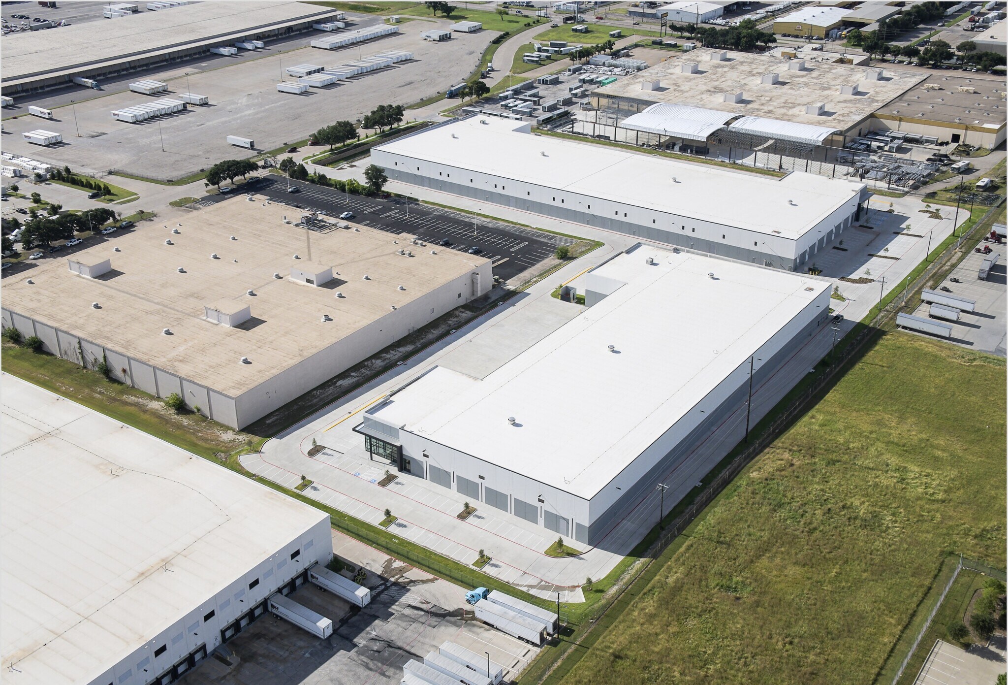 1619 Kings Rd, Garland, TX for lease Building Photo- Image 1 of 10