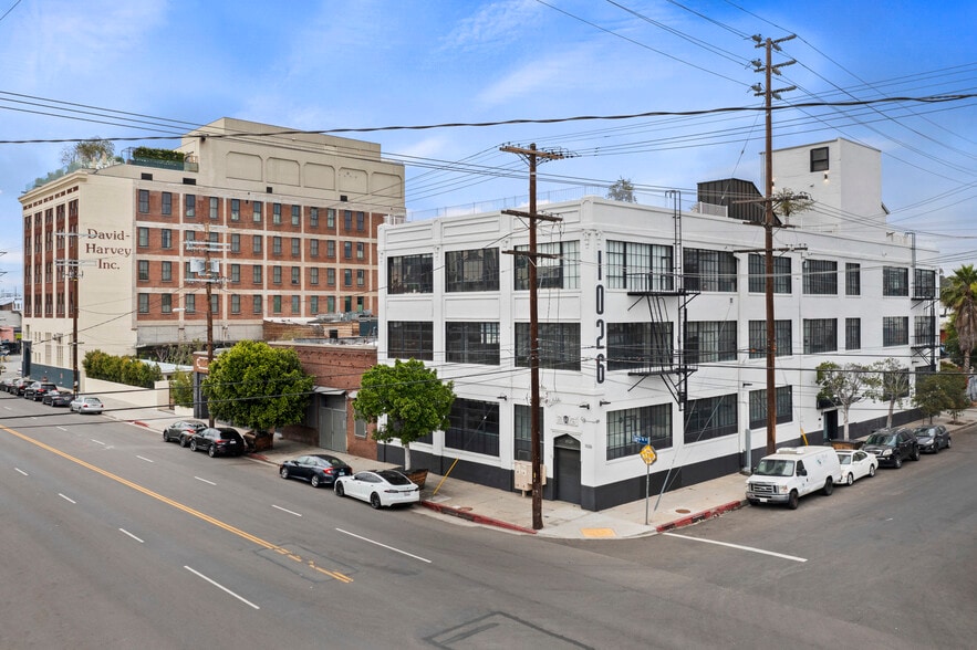 1026 S Santa Fe Ave, Los Angeles, CA à louer - Photo du bâtiment - Image 2 de 9