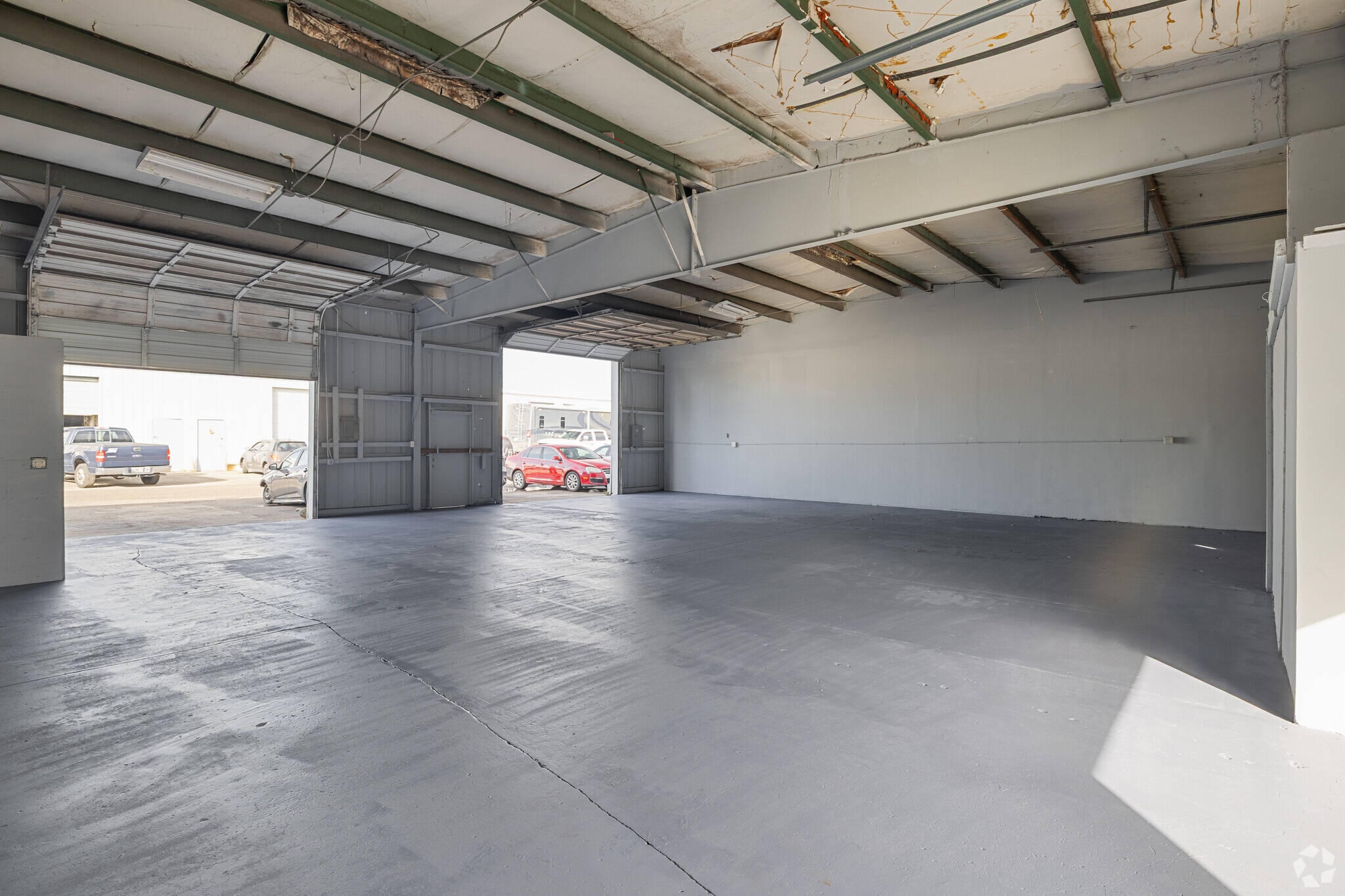 7715-7723 Ellis Rd, West Melbourne, FL à louer Photo intérieure- Image 1 de 2