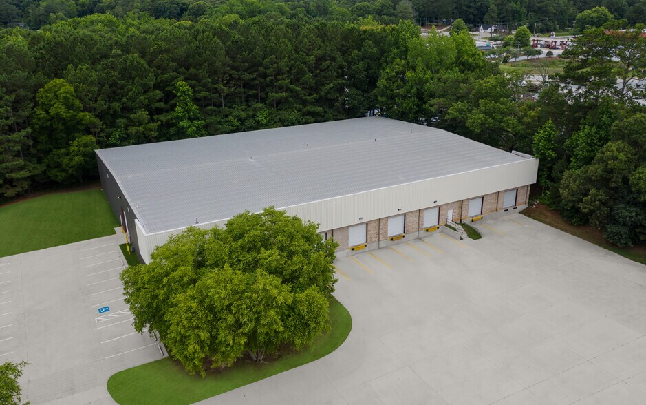 1 Andrew Dr, Stockbridge, GA à louer - Photo du bâtiment - Image 2 de 5