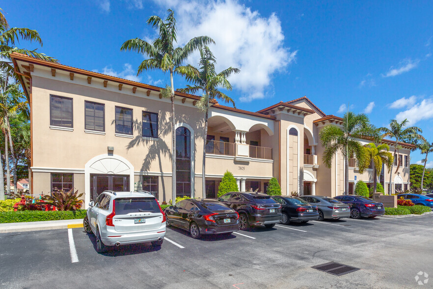 7805 NW Beacon Square Blvd, Boca Raton, FL à vendre - Photo principale - Image 1 de 7