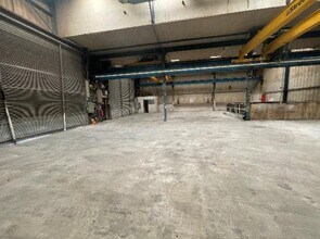 South St, Keighley for lease Interior Photo- Image 2 of 3