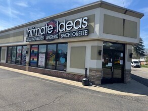 36633-36649 S Gratiot Ave, Clinton Township, MI for lease Building Photo- Image 2 of 2
