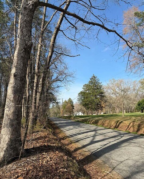 16076 State Route 725, Doswell, VA à vendre - Photo du bâtiment - Image 2 de 5