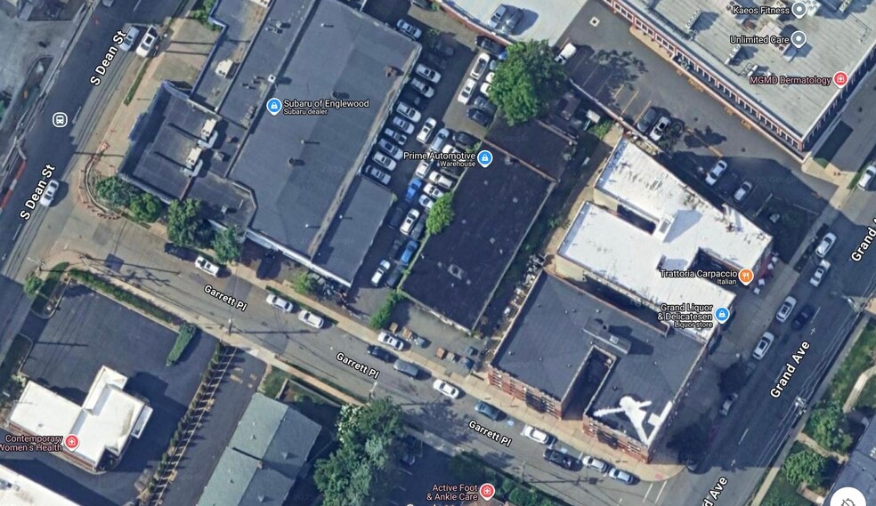 31 Garrett Pl, Englewood, NJ à louer - Photo du bâtiment - Image 2 de 3