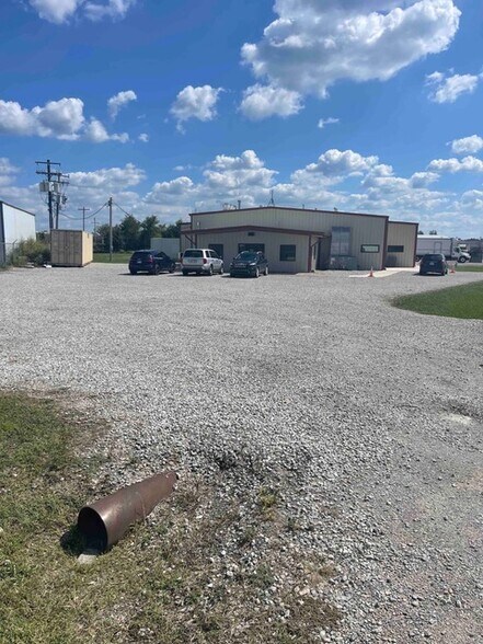 9459 Alawhe Dr, Claremore, OK à vendre - Photo du bâtiment - Image 2 de 9