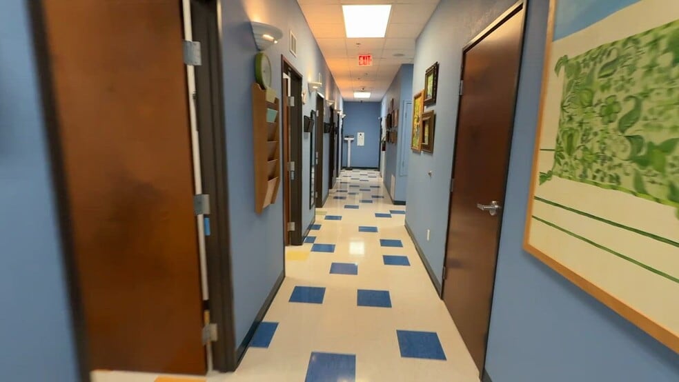 16010 Park Valley Dr, Round Rock, TX for lease - Commercial Listing Video - Image 3 of 18