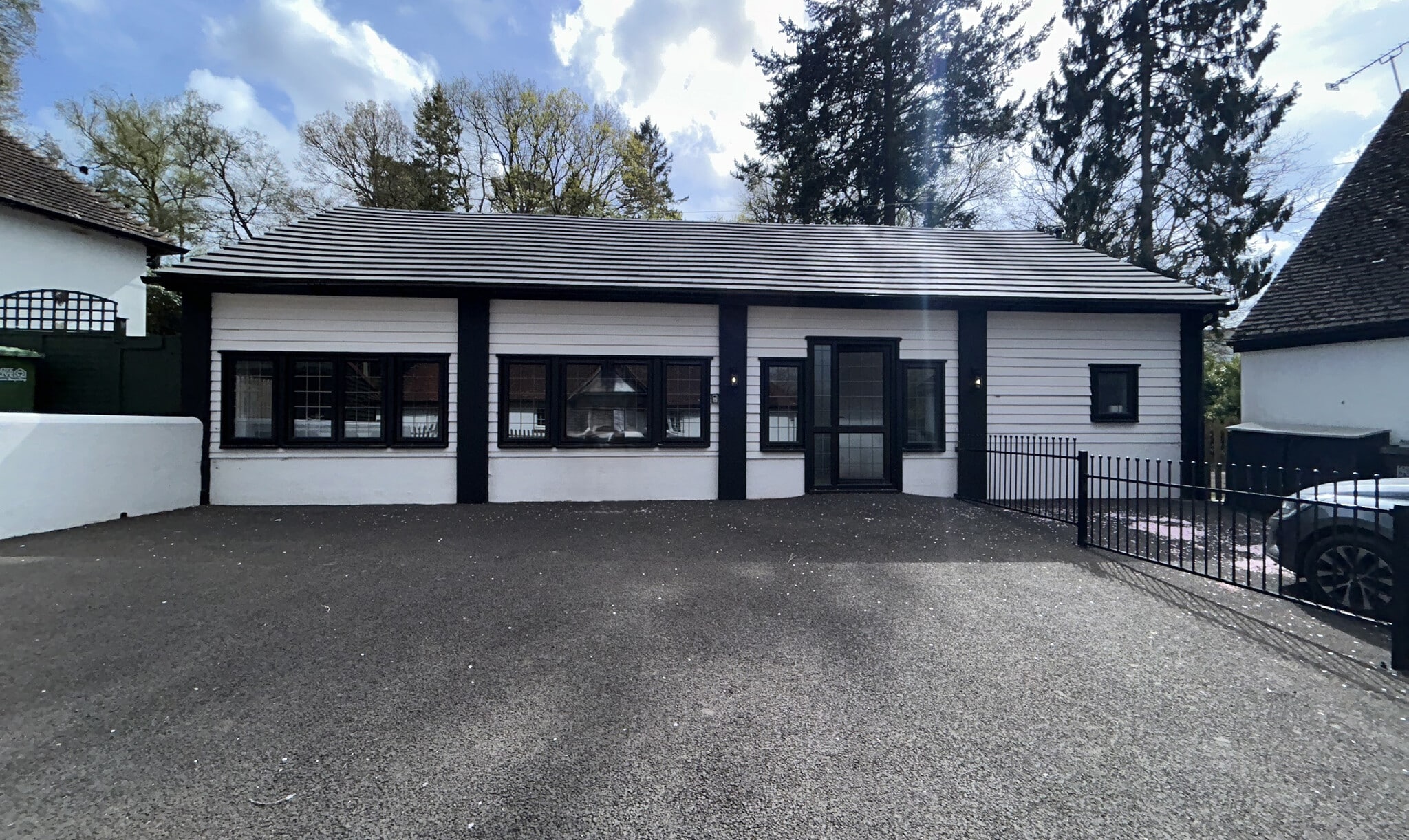 1 Shepherds Grove Ln, East Grinstead for lease Building Photo- Image 1 of 2