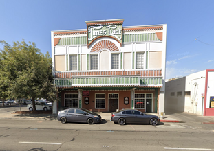 111 S Court St, Visalia, CA for lease Building Photo- Image 1 of 1