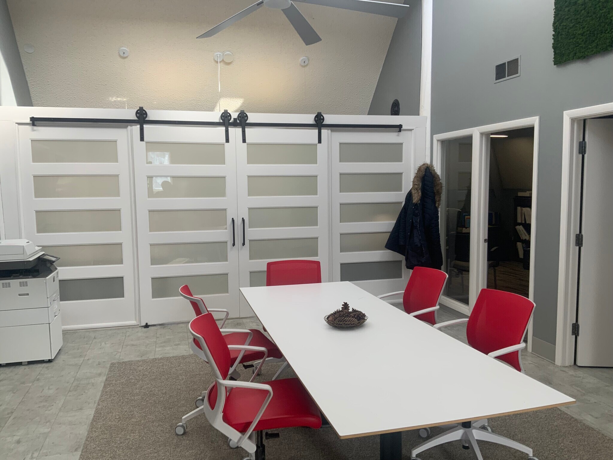 150 N Miller Rd, Akron, OH for lease Interior Photo- Image 1 of 7