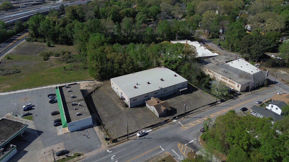 1290 Knotts Ave, East Point, GA à vendre - Photo du bâtiment - Image 3 de 18