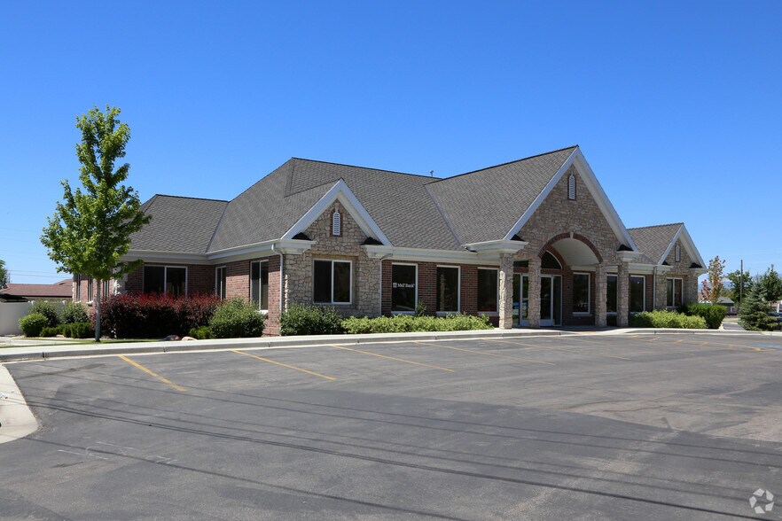 131 S 700 E, American Fork, UT for lease - Primary Photo - Image 2 of 6