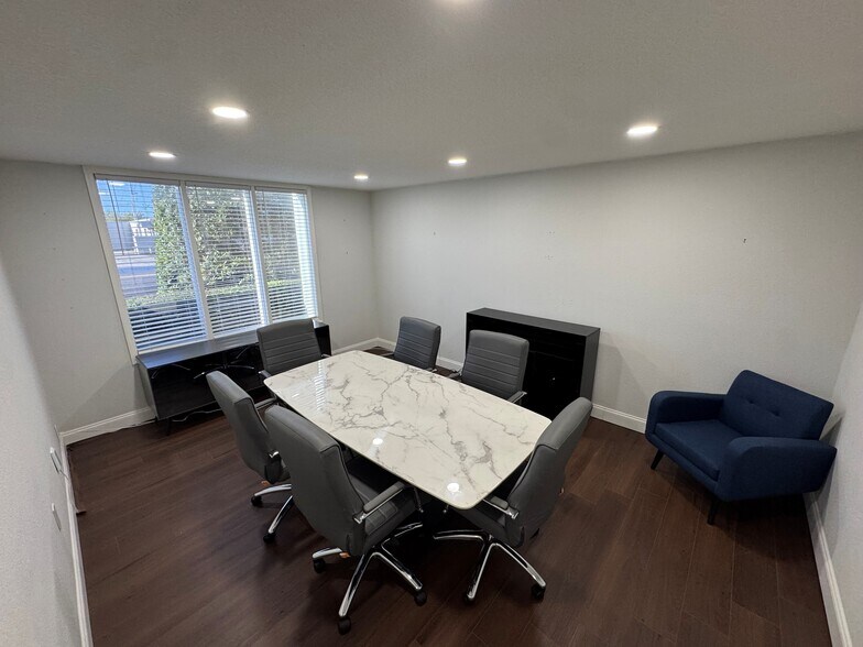 641 W Fairbanks Ave, Winter Park, FL à louer - Photo du bâtiment - Image 3 de 14