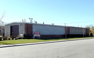 More details for 2401-2425 Pan Am Blvd, Elk Grove Village, IL - Industrial for Sale